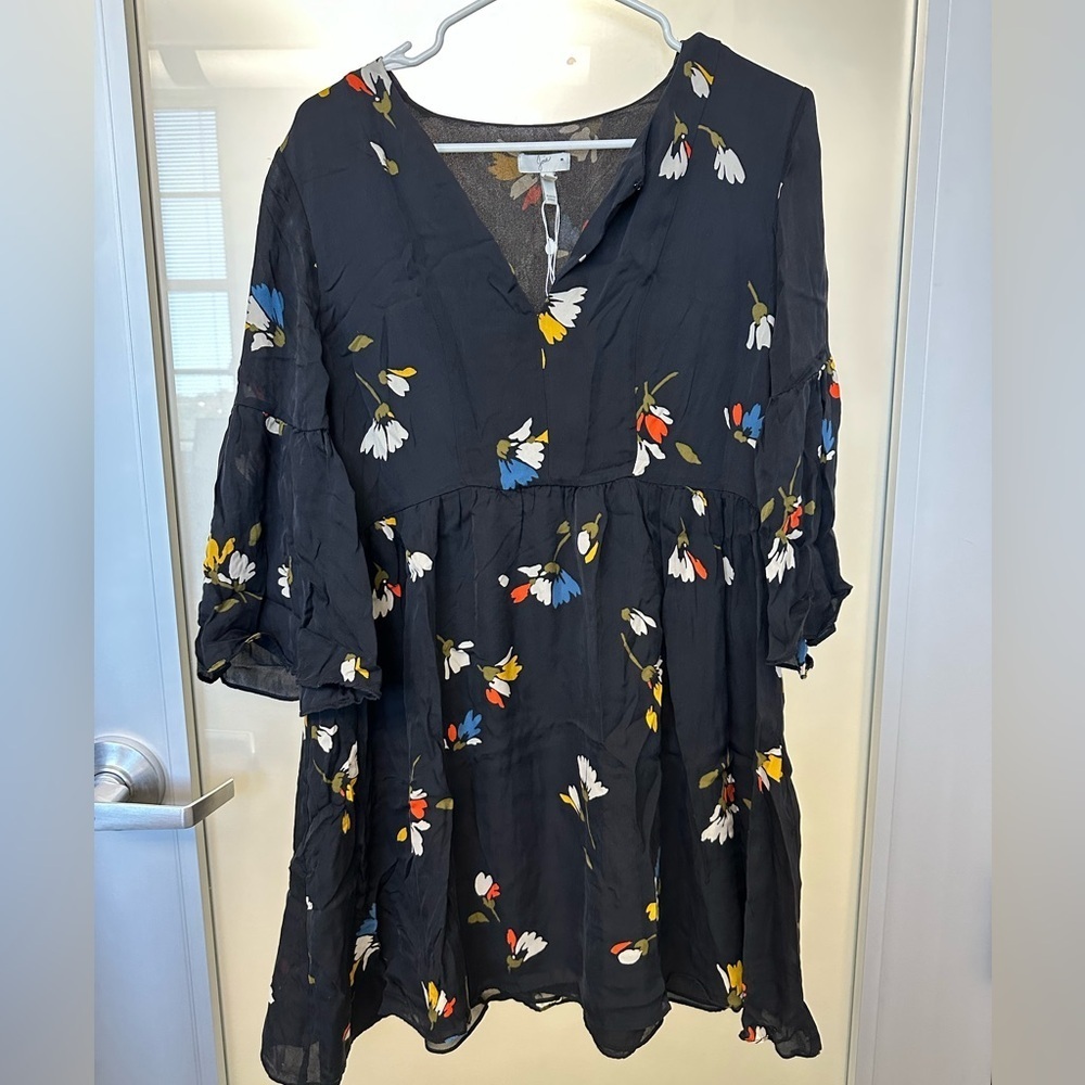 Joie Avari Silk Boho Baby Doll Dress (or Mini Dress) black floral size Large - Picture 1 of 5